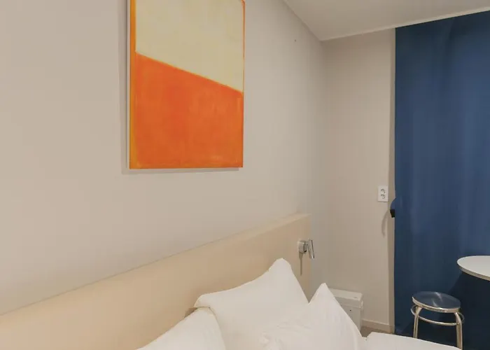 Myeongdongjang Hotel 4*